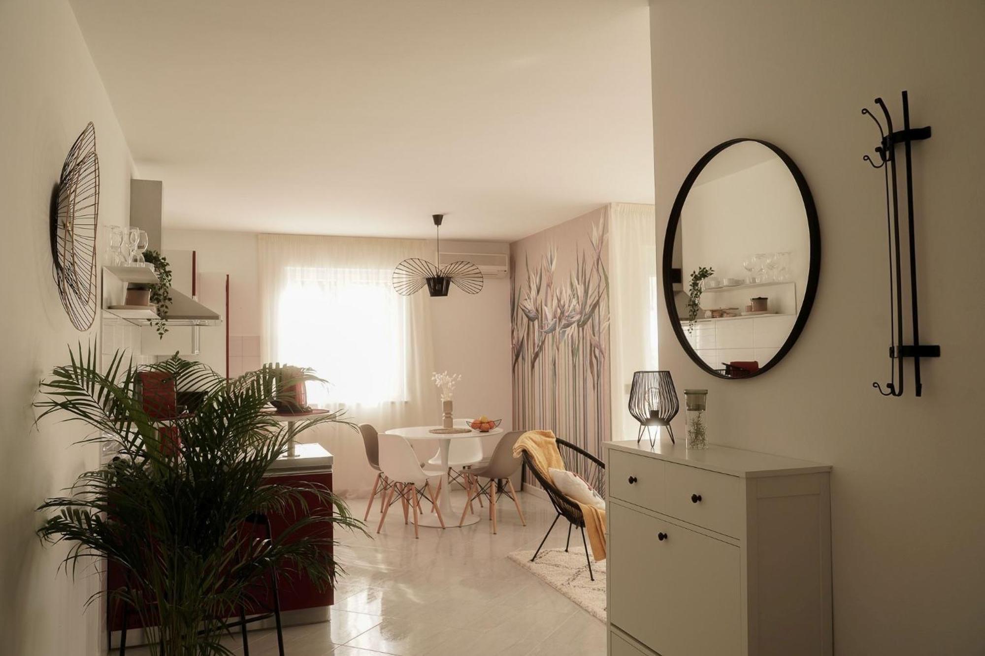 Dandelion Apartment Rovinj-Free Bikes ภายนอก รูปภาพ